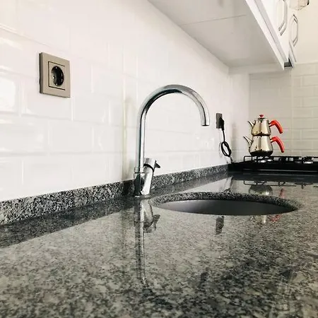 1 Bedroom Cozy House In *